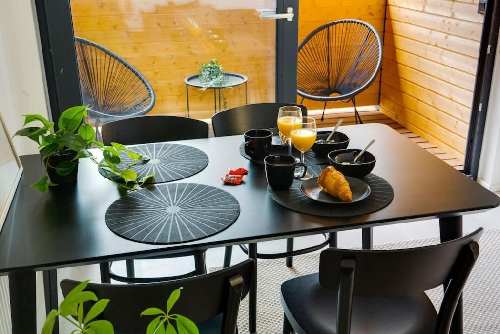 Best Location In Tampere! Modern City Apartment, 2Rooms, Kitchen And Balcony エクステリア 写真